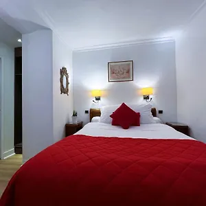 ** Hotel La Sanguine France