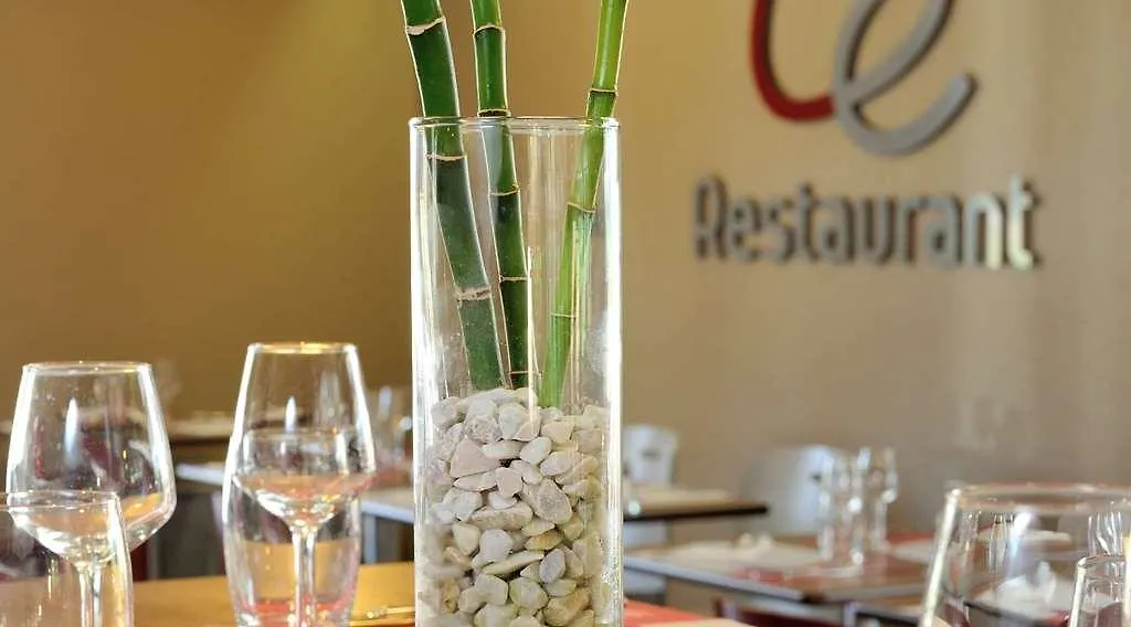 Campanile Saint-Etienne Est- Saint-Chamond Hotel 3*,